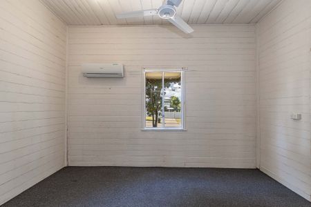 149 Mitchell Street, North Ward - Photo 4