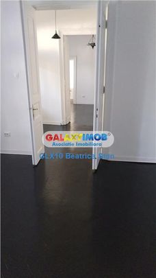 Inchiriere corp casa 3 camere Aviatorilor ideala birouri - Photo 1