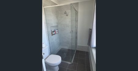 HIGH, WIDE & HANDSOME - Photo 5