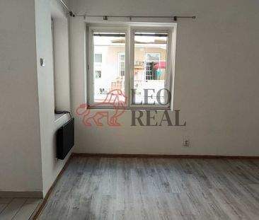 Pronájem bytu 1+kk 19 m² - Photo 4