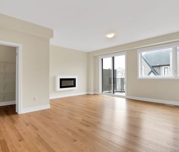 For Lease - 12 Marvin Avenue, Oakville, Ontario - Photo 3