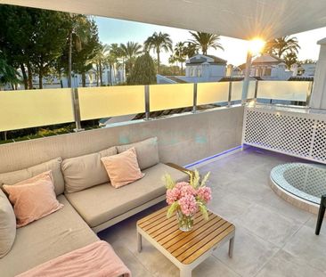 Town House for rent in Estepona - Photo 5