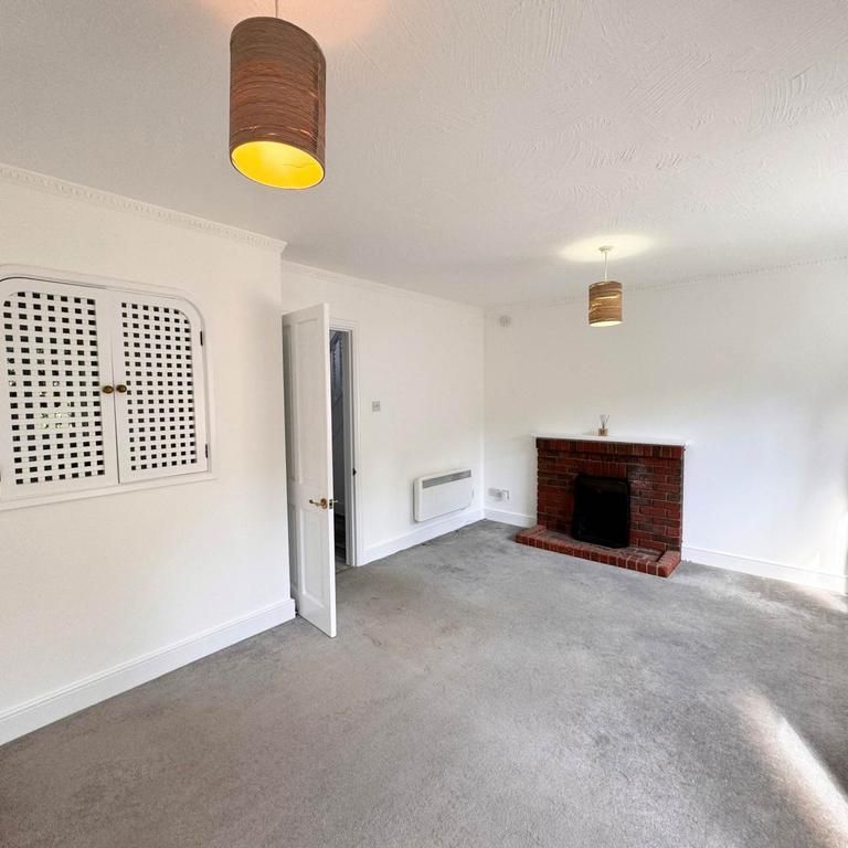 2 bedroom semi-detached house to rent - Photo 1