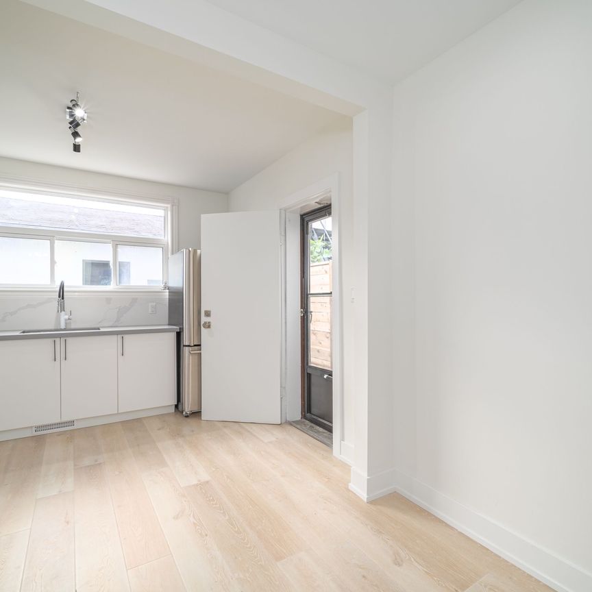 For Lease - 13 Mansfield Avenue Unit# 2, Toronto, Ontario - Photo 1