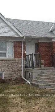 458 COLDSTREAM AVENUE - Photo 1