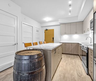 For Lease - 333 Sunseeker Avenue Unit# G2, Innisfil, Ontario - Photo 3