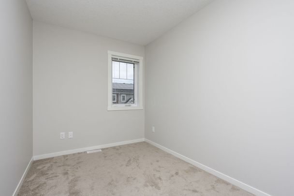 7451 Falconridge Boulevard Northeast, Calgary - Photo 1