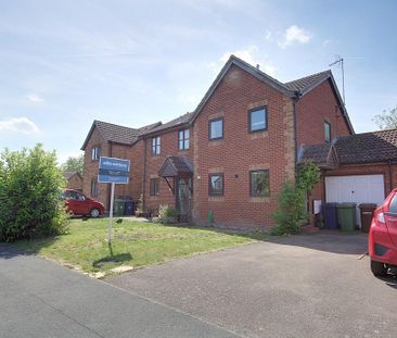 3 bedroom semi-detached house to rent - Photo 2