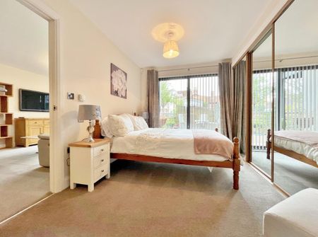 2 bedroom apartment to rent - Photo 5