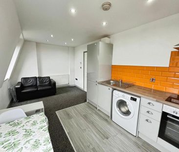 1 bedroom apartment to rent - Photo 2