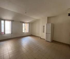 Location Appartement 1 pièce 34m² - Photo 2