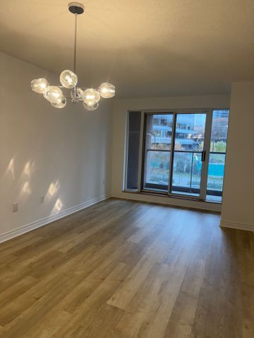 For Lease - 909 Bay Street Unit# 712, Toronto, Ontario - Photo 2