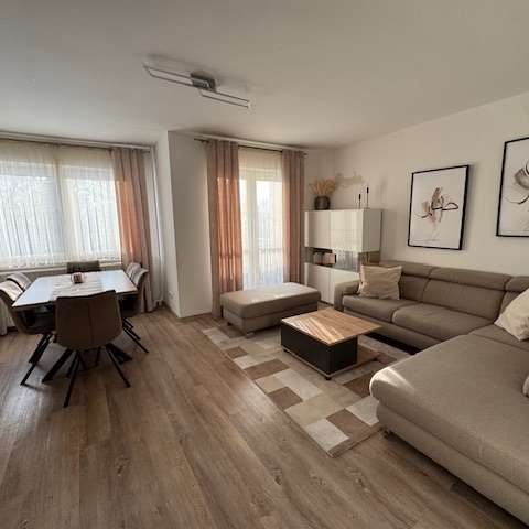 Gartenstadt Vahr / Helle 3-Zimmer-Etagenwohnung mit Loggia - Photo 1