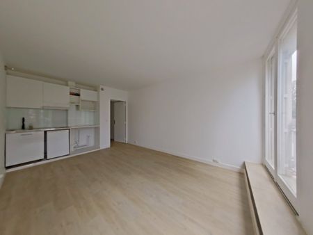 STUDIO A LOUER - NOGENT SUR MARNE - 22.88 m - 670 € - Photo 2