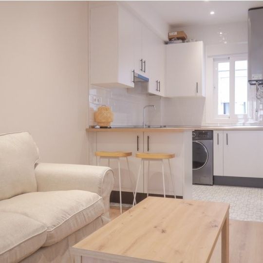 madrid, Community of Madrid 28019 - Photo 1