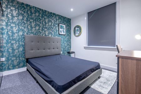 6 bedroom terraced house to rent - Photo 4