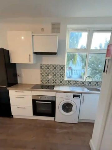 Studio Flat, Pinner Road, HA1 - Photo 5