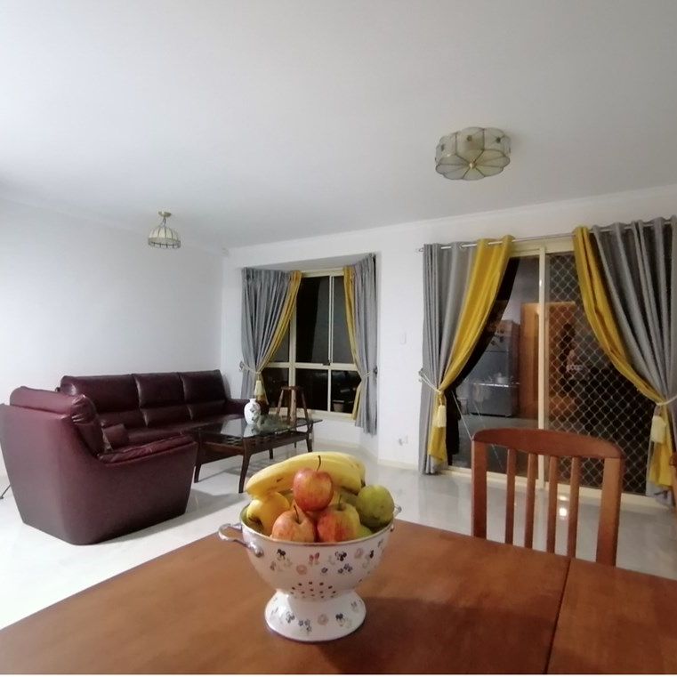 4-bedroom shared house / townhouse, Denmead avenue - Photo 1