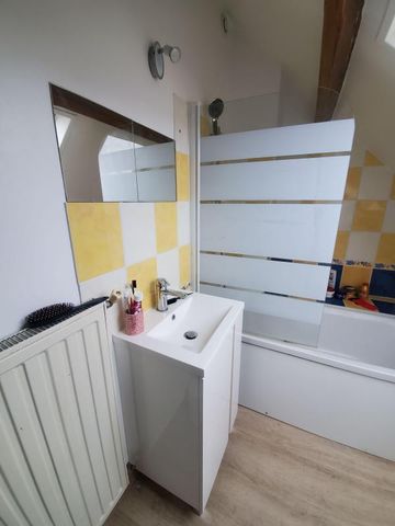 Location Appartement 1 pièce Meublé 27m² AMIENS 80080 - Photo 4