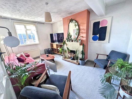 High Street, Ruislip, HA4 - Photo 1