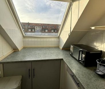 Rooftop Maisonette with Garage and Balcony furnsihed or unfirnished! - Foto 1