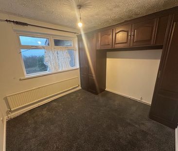 Pen Yr Yrfa, Morriston, Swansea, SA6 6BA - Photo 5