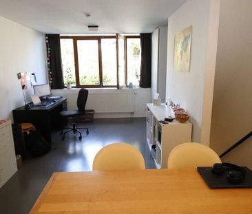 Rijwoning te huur in Leuven voor € 950 met 1 slaapkamer - Photo 5