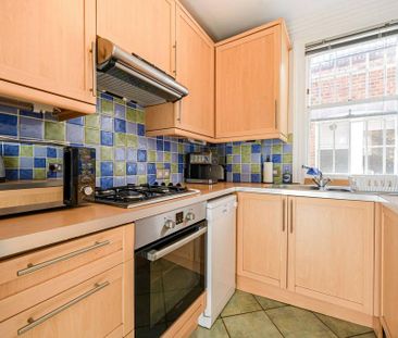 2 bedroom maisonette to rent - Photo 3