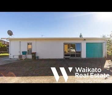 Two Bedroom Home in Convenient Location - Photo 5