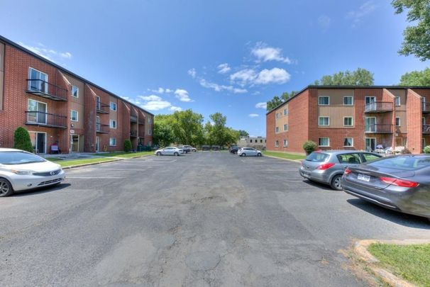 Appartement à louer - Longueuil (Le Vieux-Longueuil) (Parcours du Cerf) - Photo 1