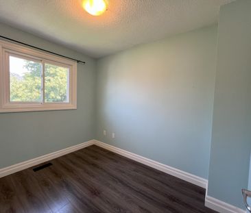 For Lease - 51 Hood Crescent, Brampton, Ontario - Photo 5