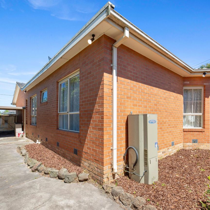 Family Proportions in Convenient Locale - Photo 1