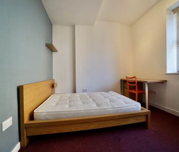 The School House Ambrose Street - Photo 4