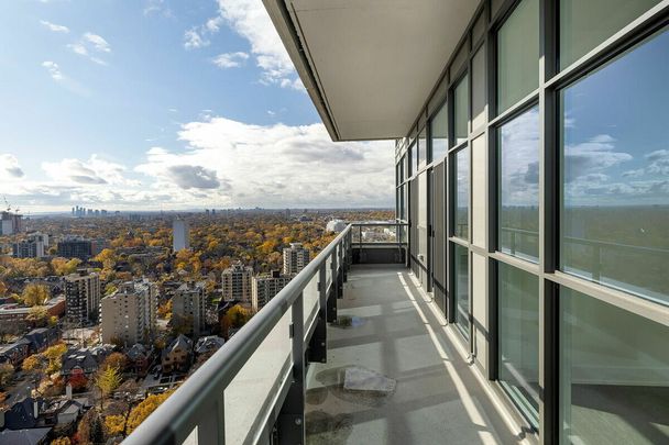121 Major St, ON, CA, Toronto - Photo 1