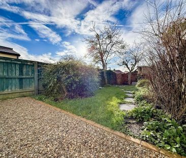 2 bedroom end of terrace house to rent - Photo 6