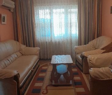 Apartament 2 camere de închiriat — Zona Podu de Piatră - Fotografie 3