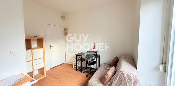 Location Appartement 1 pièce 12m² - Photo 2