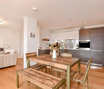 2 bedroom apartment to rent - Photo 3