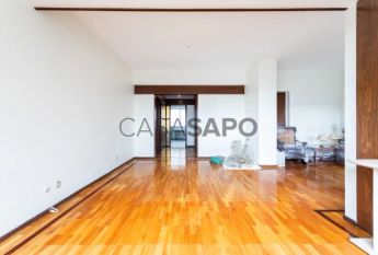 Apartamento T3 para alugar em Oeiras
