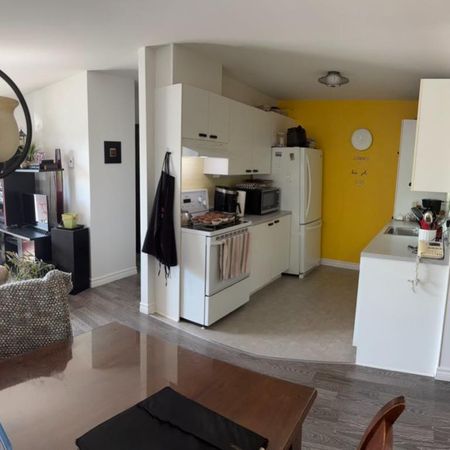 logement 4 1/2 - Photo 4
