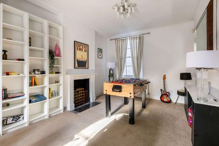 3 bedroom terraced house to rent - Photo 2