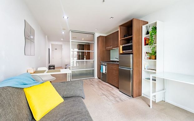 Beautiful fully furnished one bedroom apartment - Photo 1