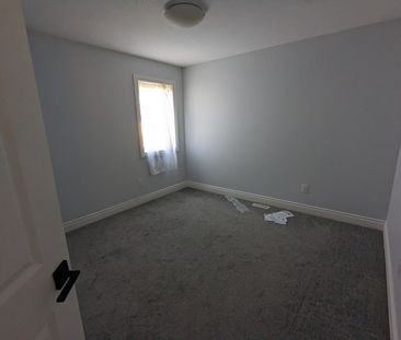 For Lease - 3154 Frieda Way, London North, Ontario - Photo 4