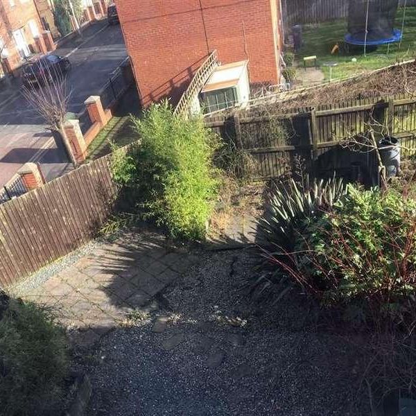 Drayton St, Hulme, Manchester, M15 - Photo 1