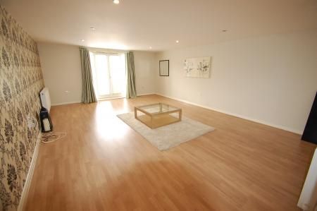 Grants Yard, Burton upon Trent, DE14 - Photo 2