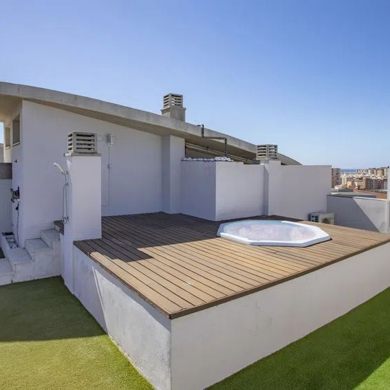 Alquiler de ático en Avenida de las Américas, 9 - Photo 1