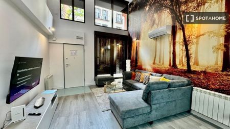 5 room luxury Flat for rent in Madrid, Spain - Photo 5