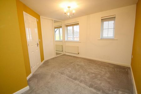 2 bedroom maisonette to rent - Photo 3