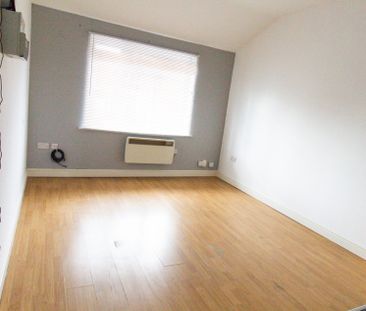 1 Flat C Hermit Street Sincil Bank, Lincoln, Lincolnsire, LN5 8EF - Photo 4
