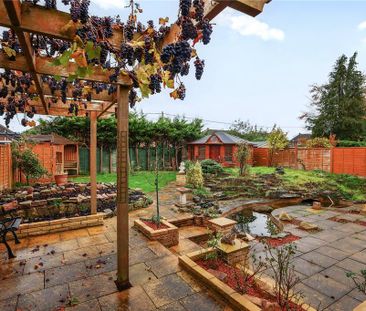 4 bedroom detached house to rent - Photo 1